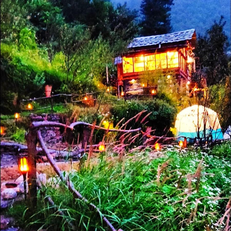 קאסול Parvatis Lap Luxury Hostel & Camps מראה חיצוני תמונה